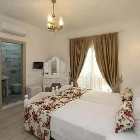 Alya Mou Butik